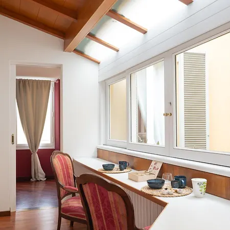 Apartamento Carbonesi 5 *