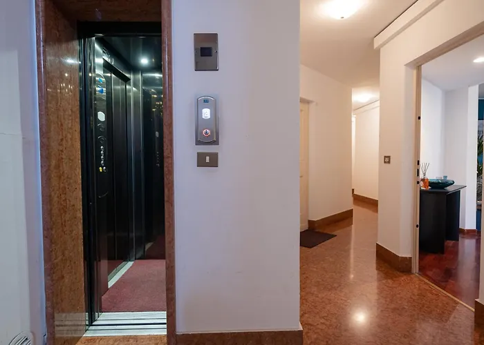 Carbonesi 5 Apartman Bologna