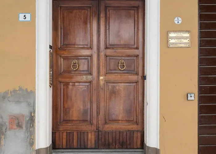 Carbonesi 5 Lägenhet